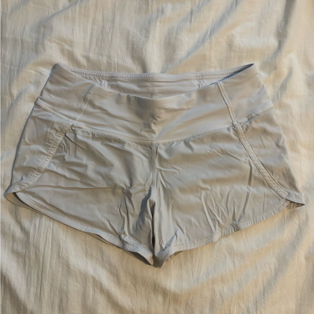 Lululemon Speed Up Short. 2.5 inch inseam. Low waisted